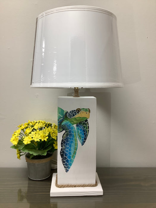 Turtle painted lamp