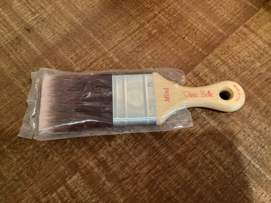 Dixie belle paint brushes