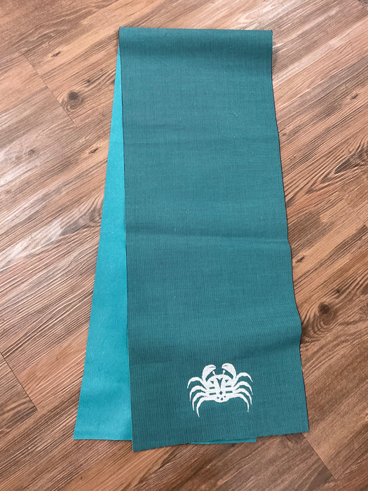 Indoor/outdoor table runner