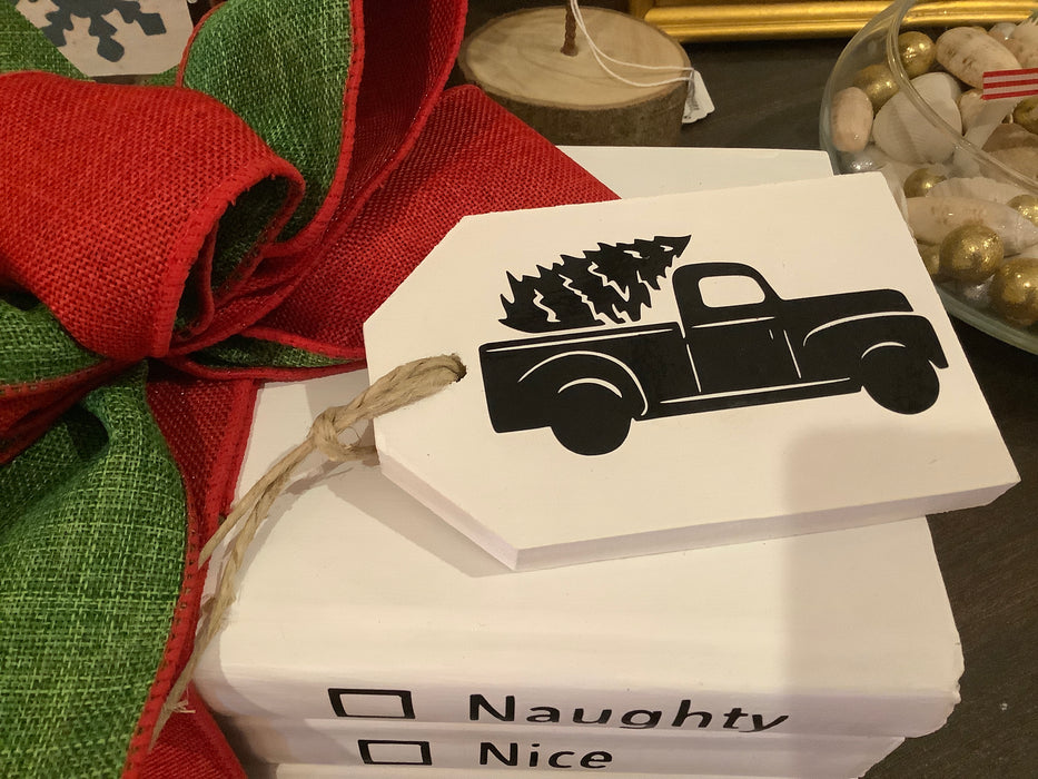 Wood tag - tree truck