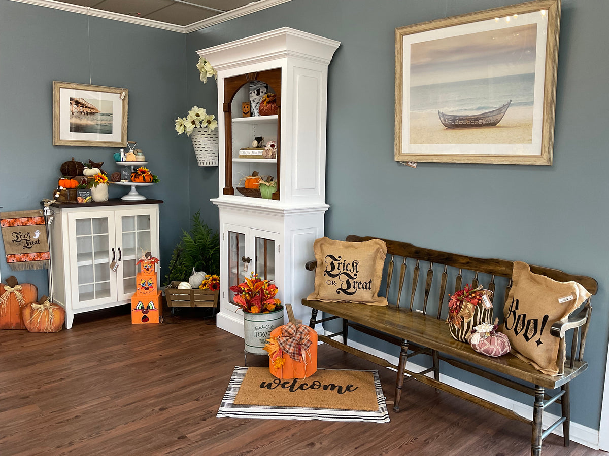 Vintage — White Pine Artisan Market