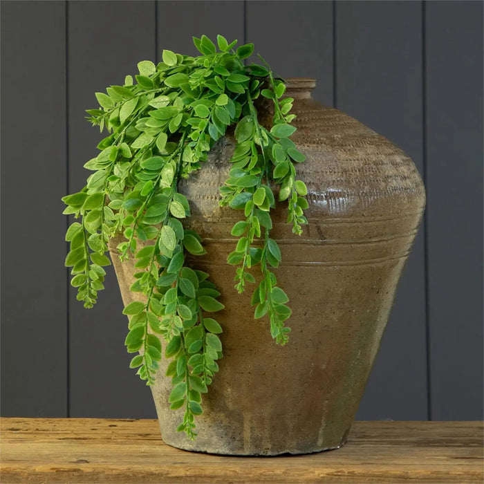 Cascading mini leaves