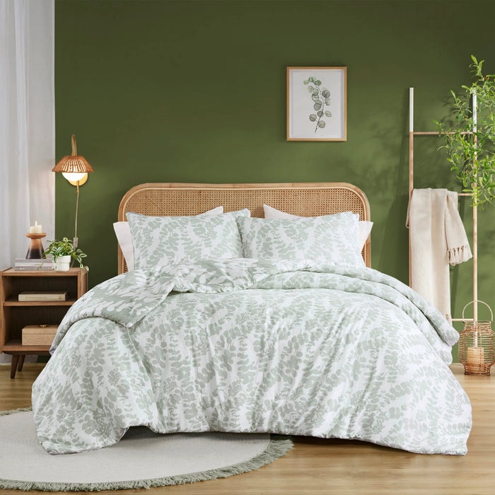 Botanical print comforter set