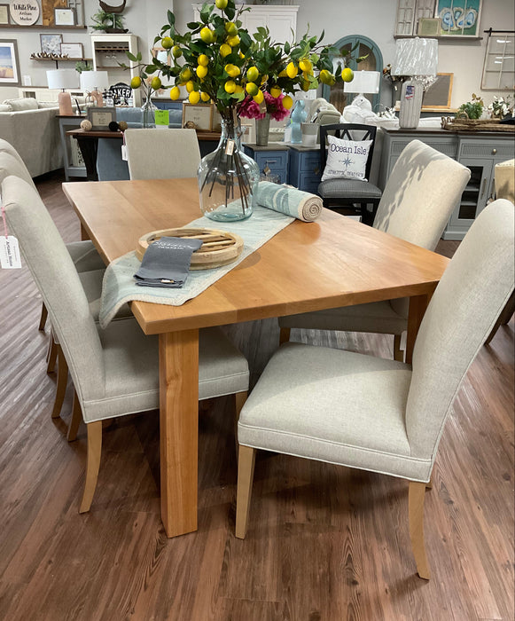 Woodhaven Dining Table - Cherry