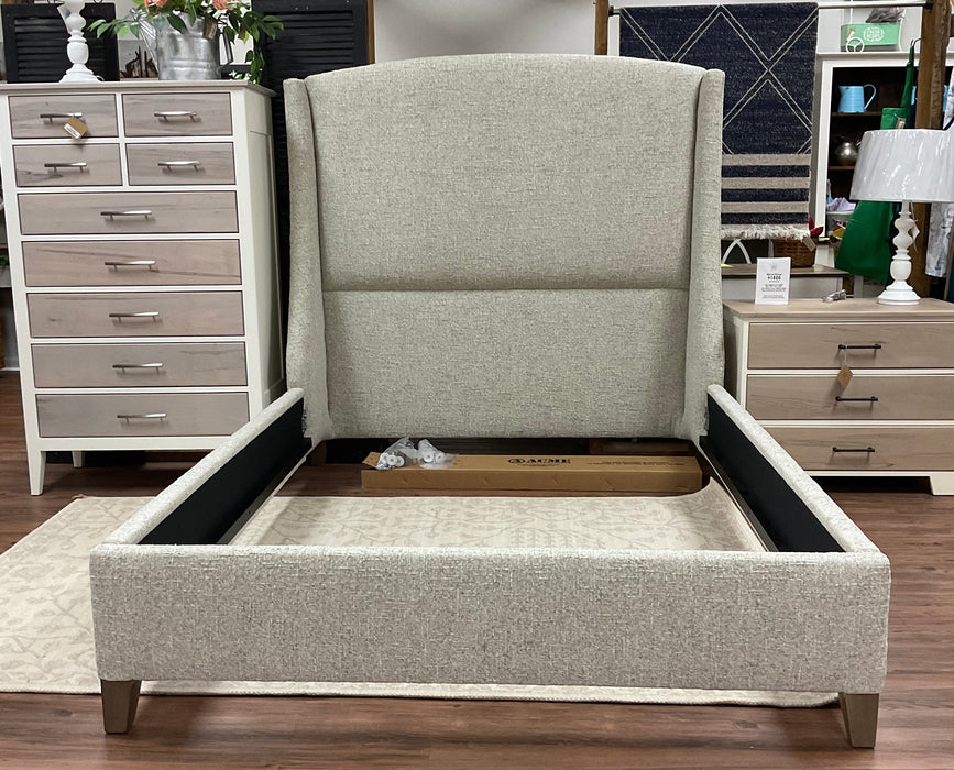 Queen Bed - Wing