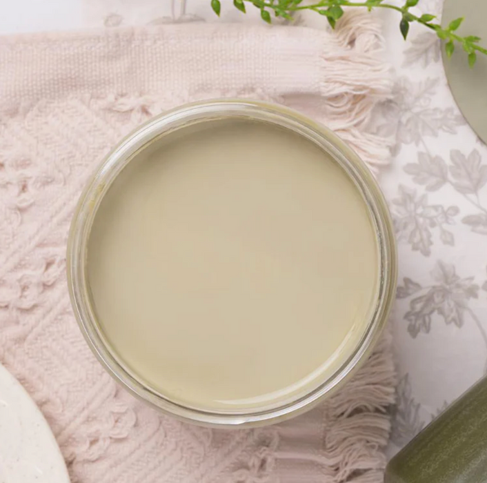 Dixie Belle Silk Paint 16oz