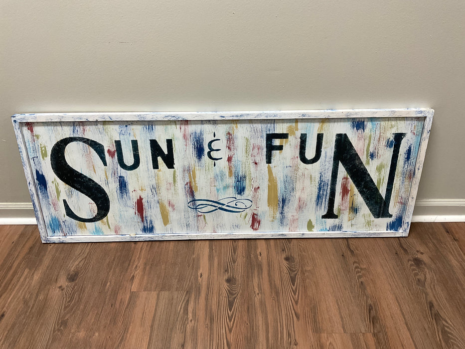 Sun and fun sign