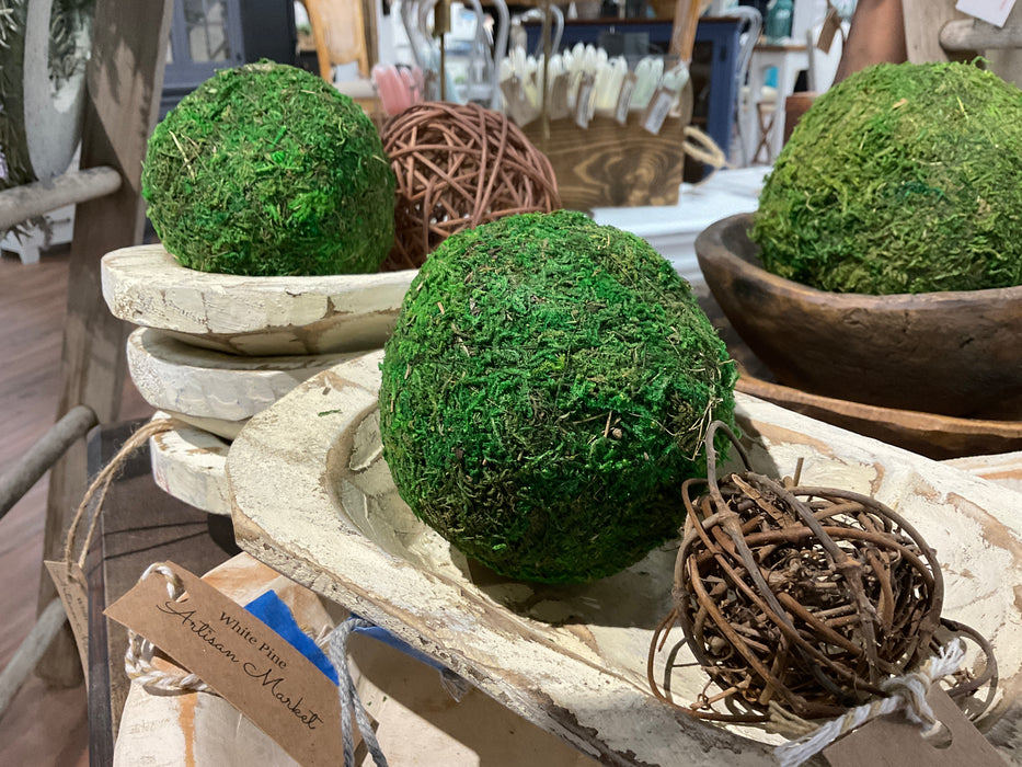 Moss ball