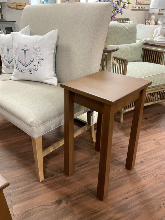 Freeland End Table - Cherry
