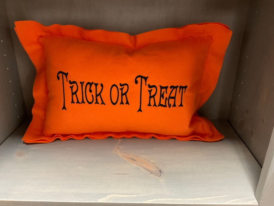 Lumbar Pillow-Trick or Treat