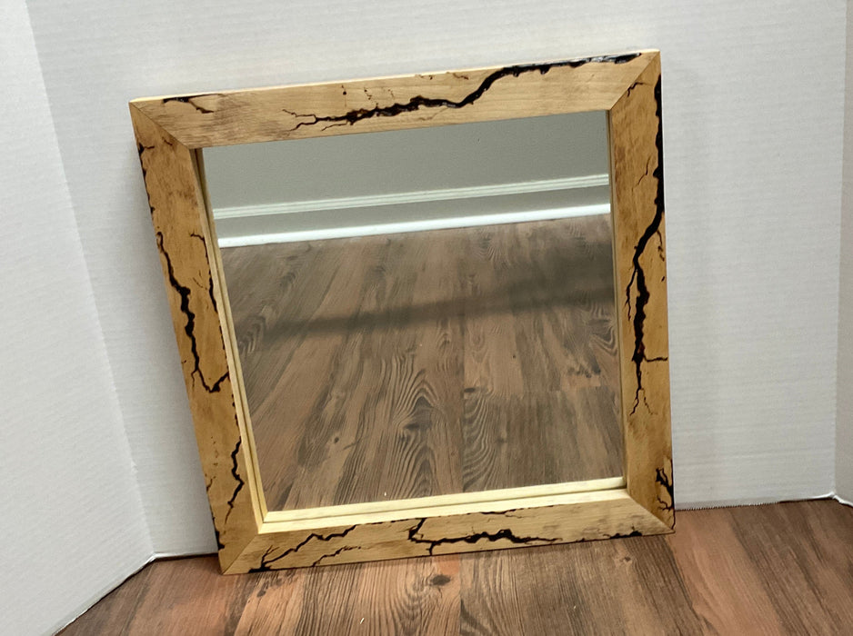 Fractal framed mirror