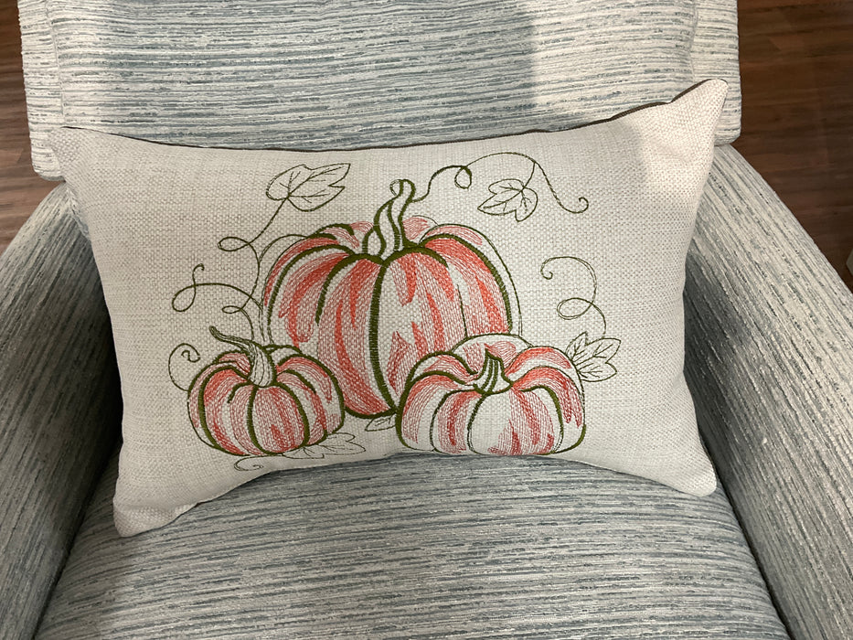 Lumbar pillow - trio pumpkins