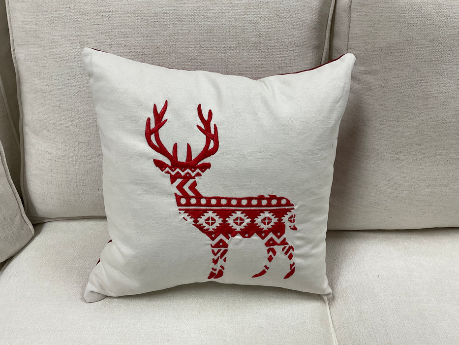 Throw Pillow - Reindeer white