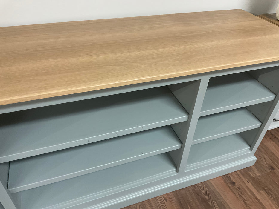 Kentwood entertainment stand