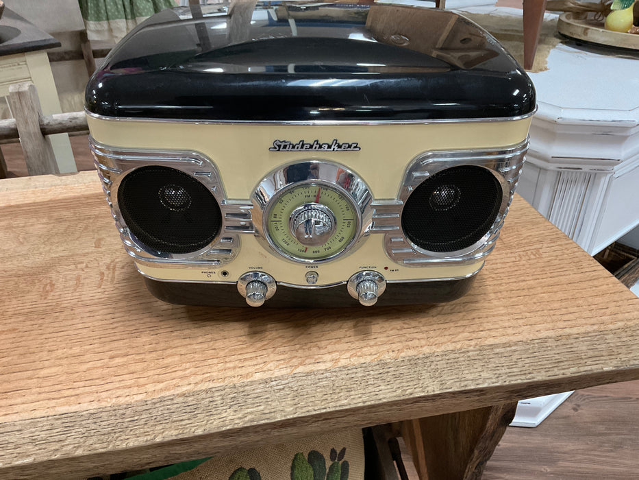 Studebaker radio/record player