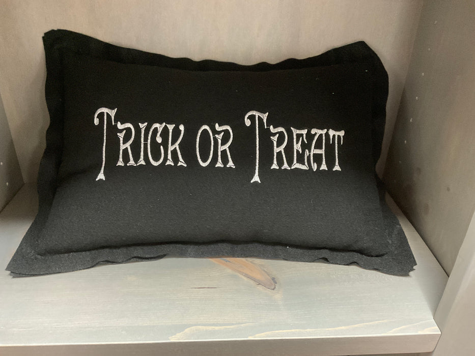 Lumbar Pillow-Trick or Treat