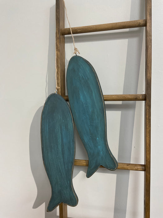 Fish on a rope