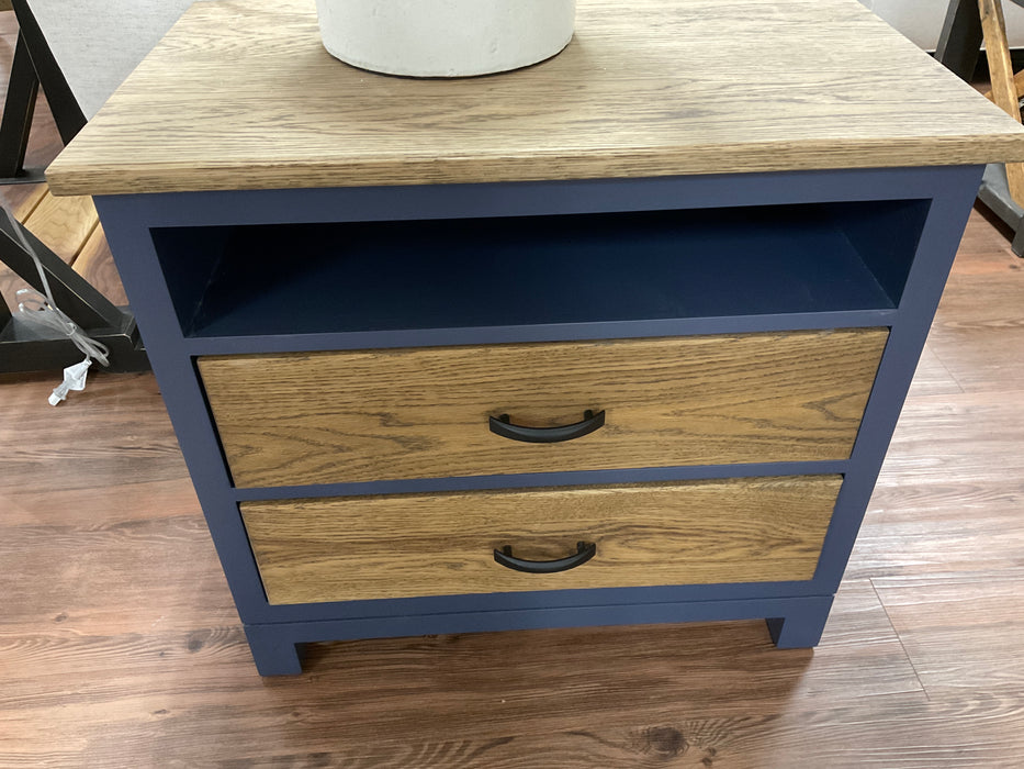 Fenton End Table - Oak