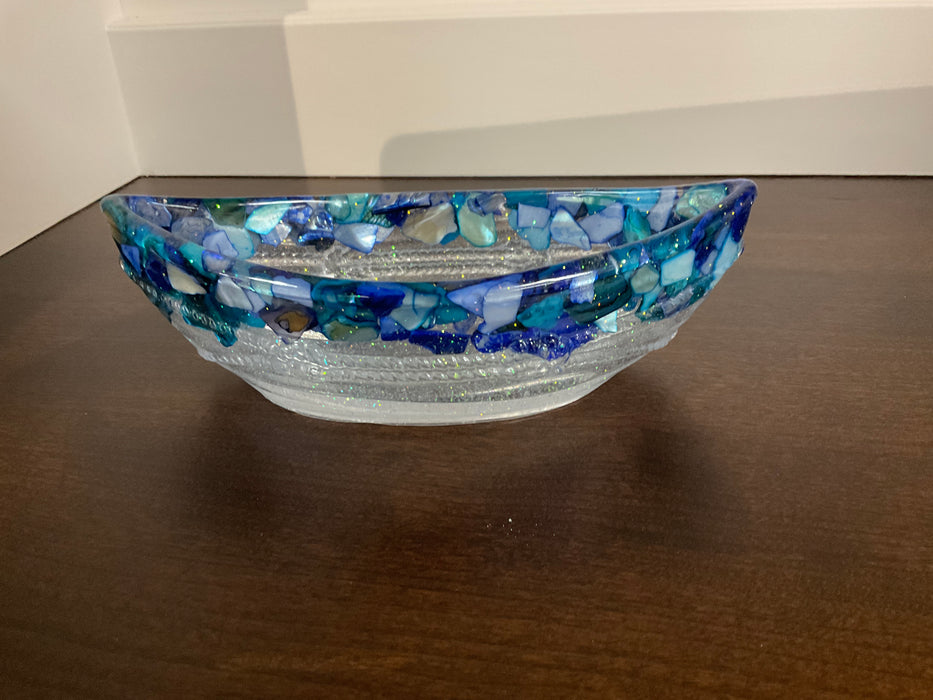 Small dish - boat shape