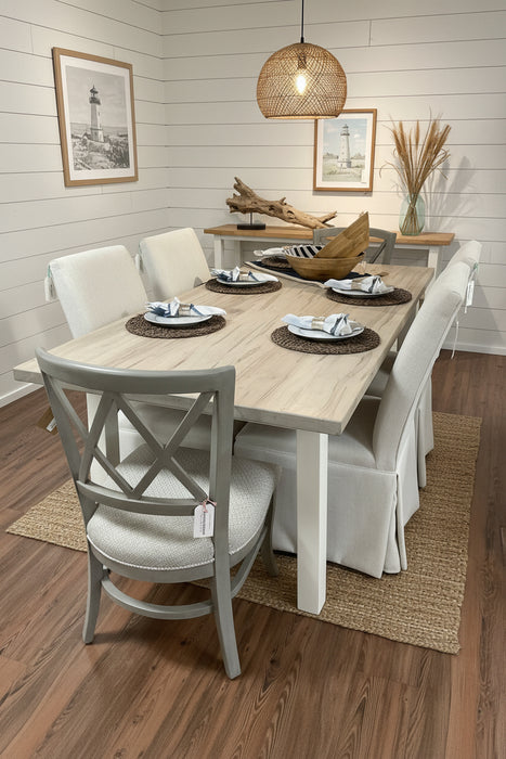 Clawson dining table - Maple