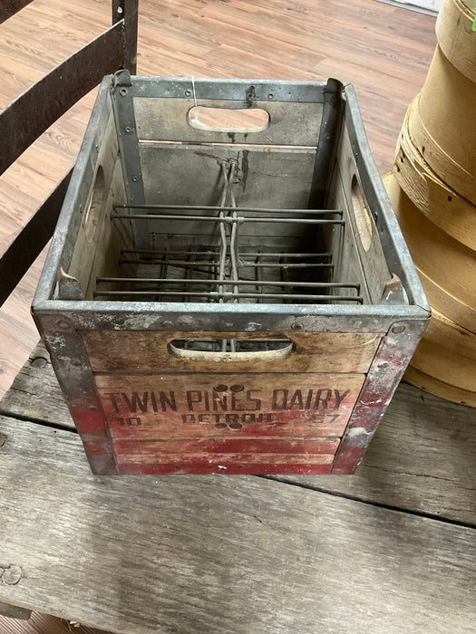 Twin pines dairy crate