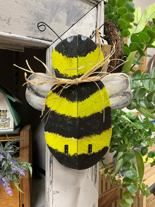 Wooden bee - wall hanging