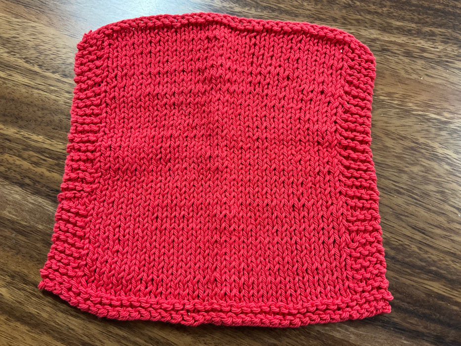 Knitted wash cloth
