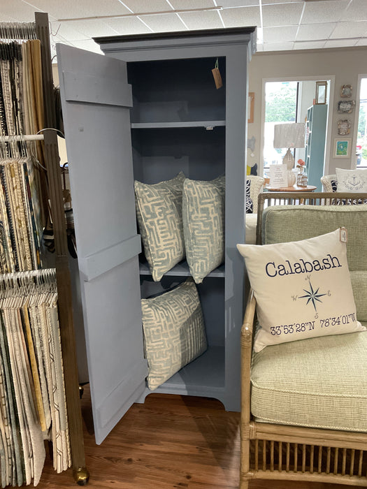 Linen cabinet - blue