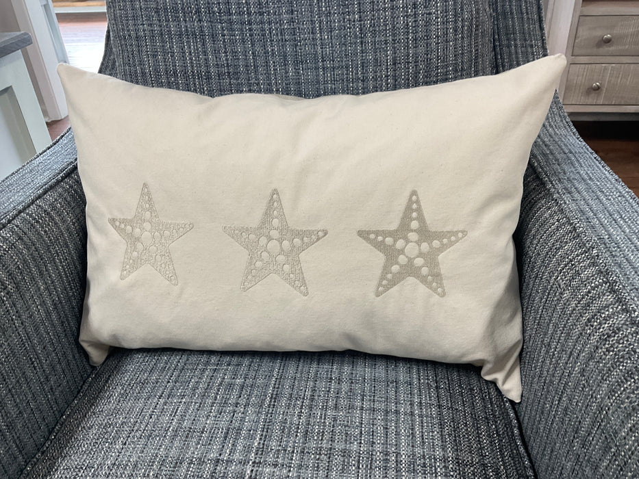 Throw pillow - starfish