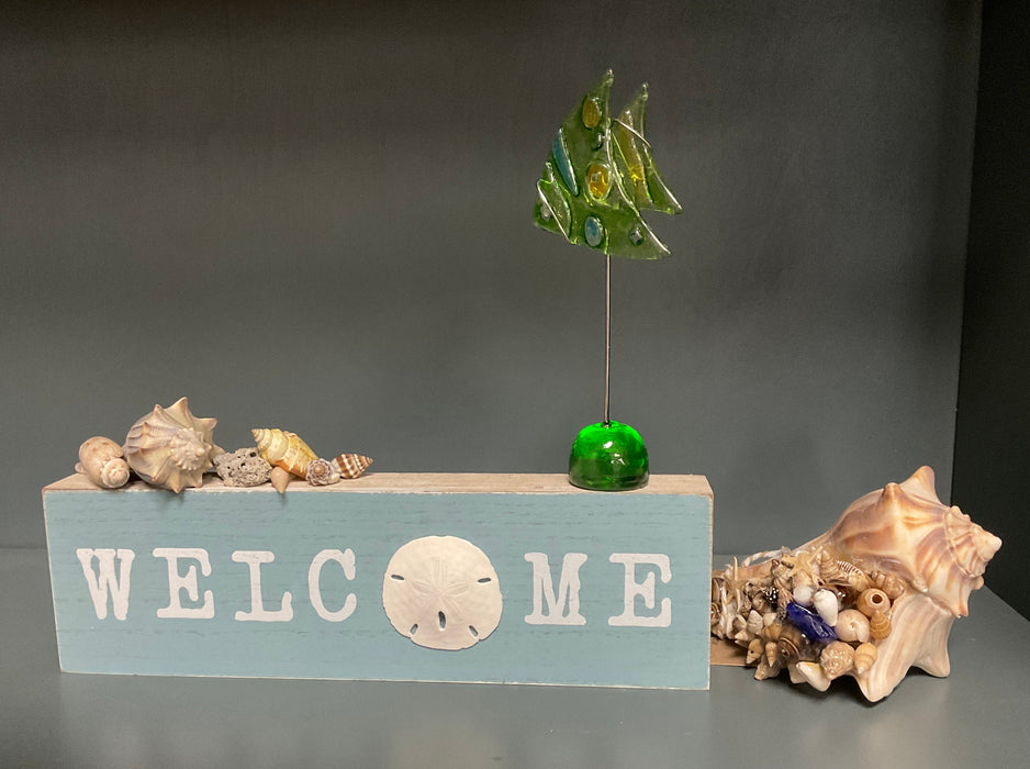 Welcome sign - small w/shells