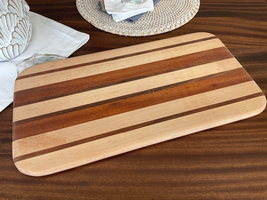 Wood cutting board