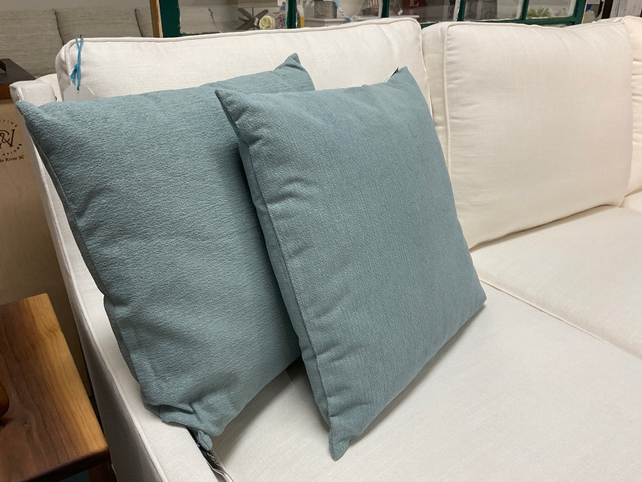 Indoor/Outdoor Pillow - Solid color