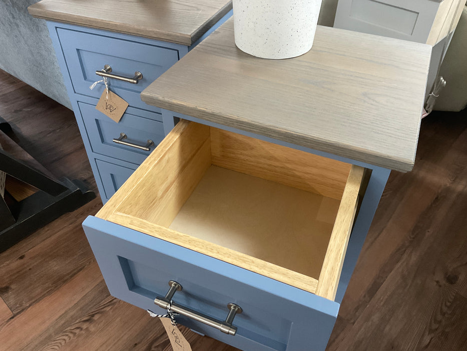 Fraser End Table - Smoky Azunite