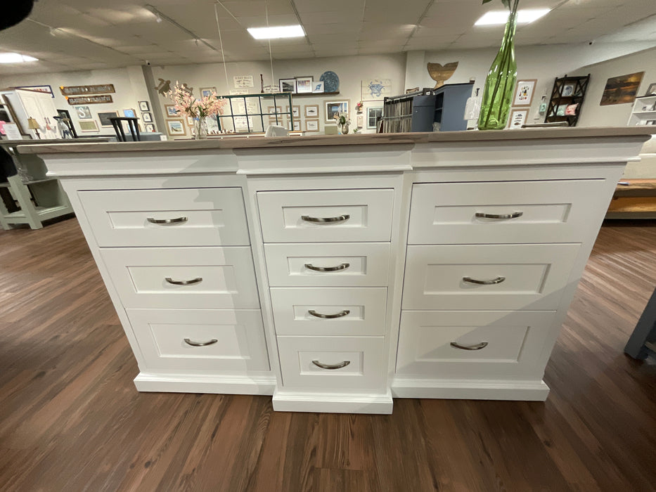 Houghton Buffet - Maple
