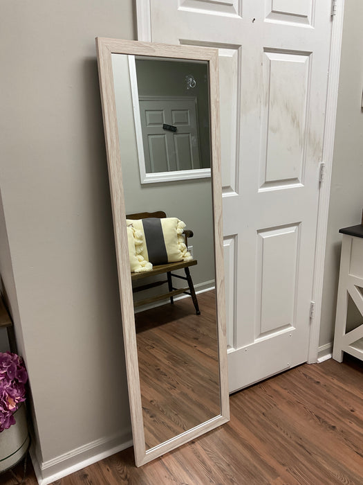 Framed Mirror - Flat whitewash