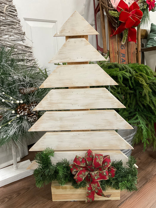 Wood slatted Christmas tree