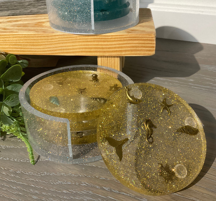 Round resin coaster set - beach