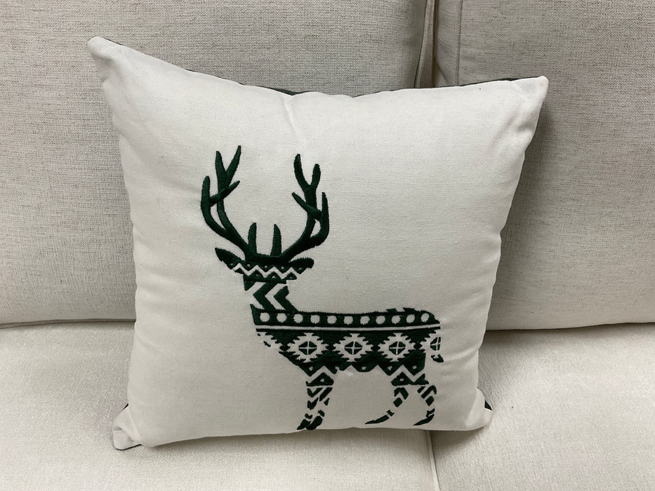 Throw Pillow - Reindeer white