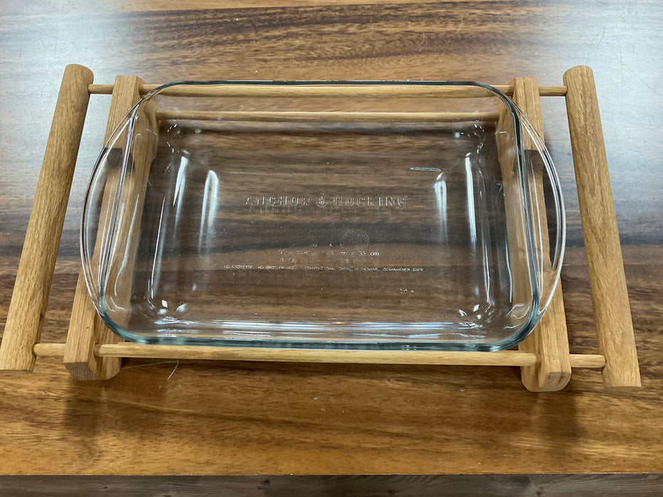 Serving tray with glass dish