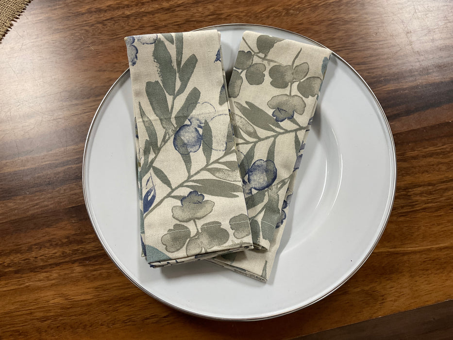 Cloth napkins - leaf print