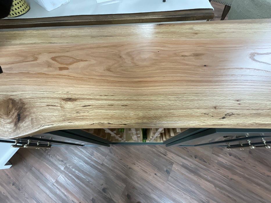 Brighton Buffet - Wine rack