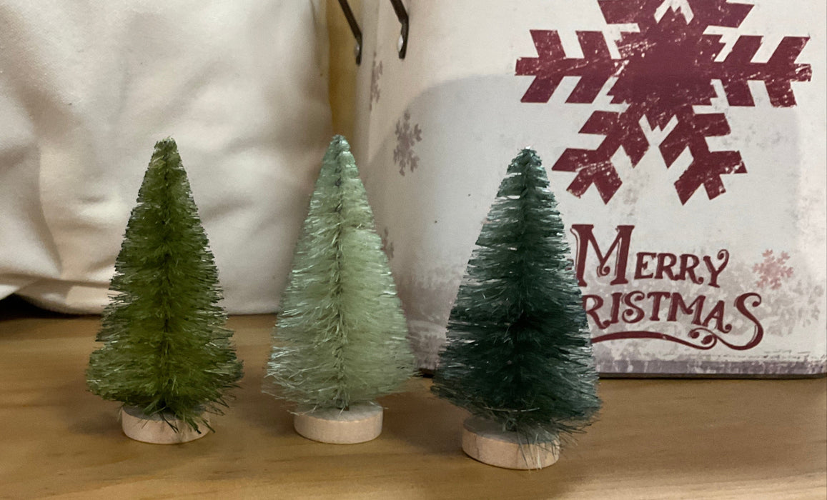 Mini Bottle Brush Tree