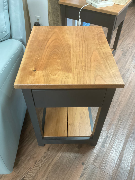 Inkster end table - Cherry