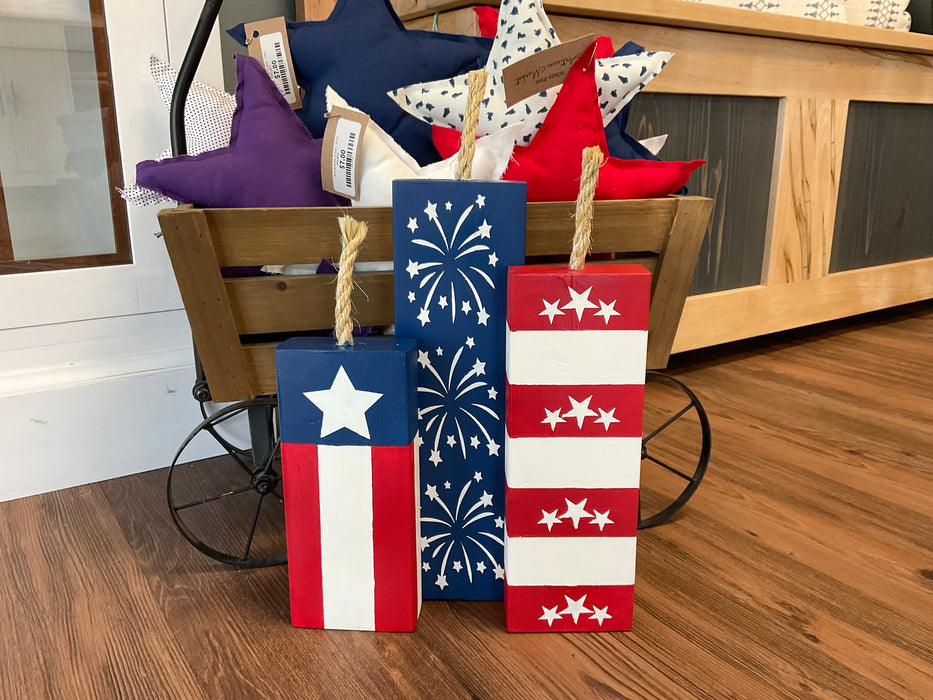 Wood patriotic firecrackers