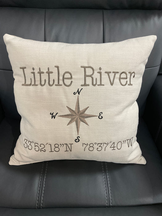 Throw pillow - Little River