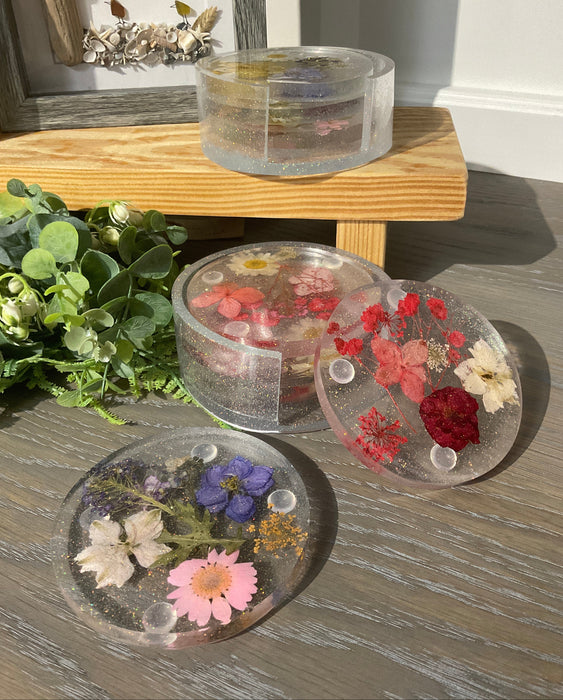 Round resin coaster set - flowers