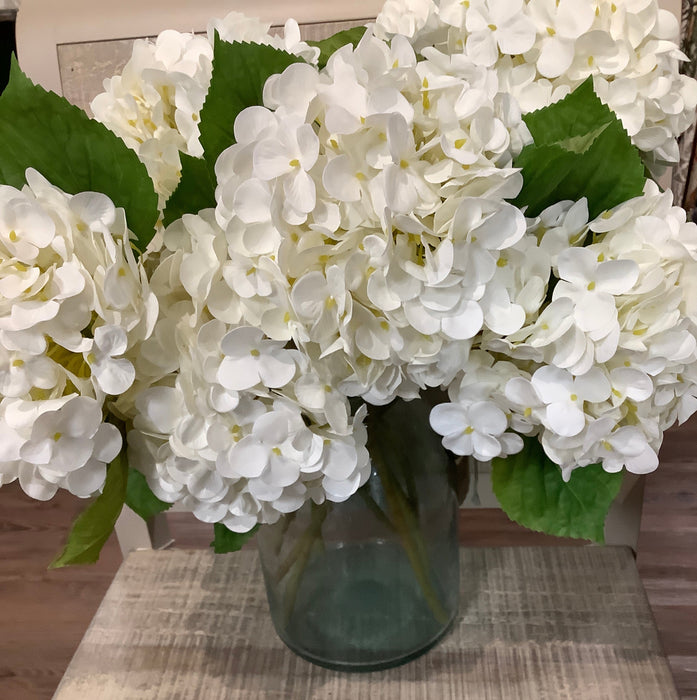18" Hydrangea - White