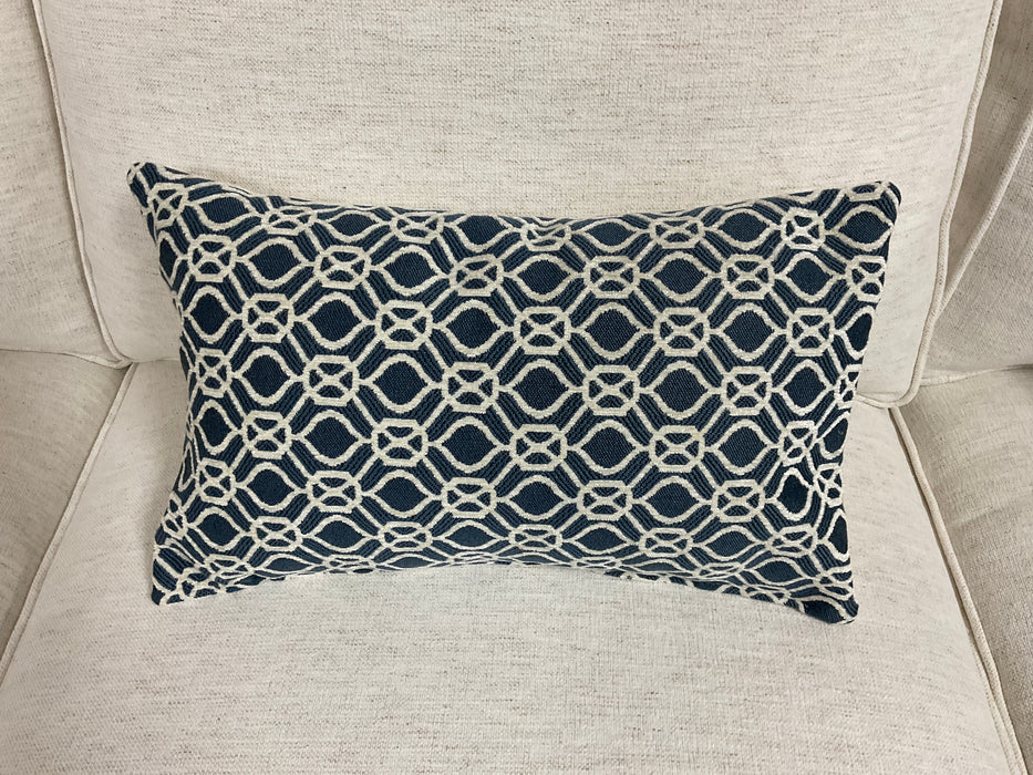 Throw pillow - Indigo pattern