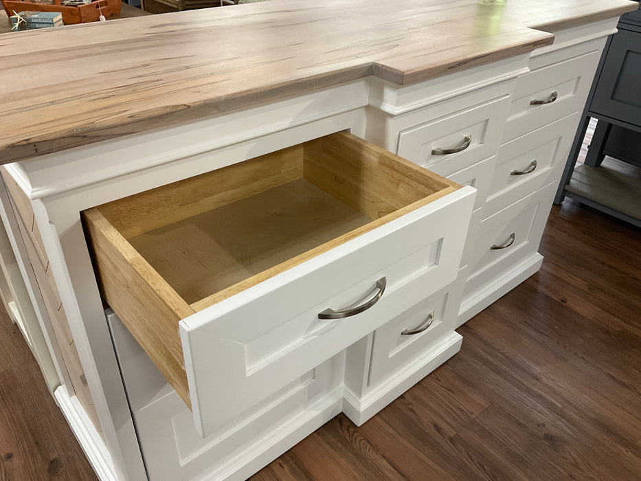 Houghton Buffet - Maple