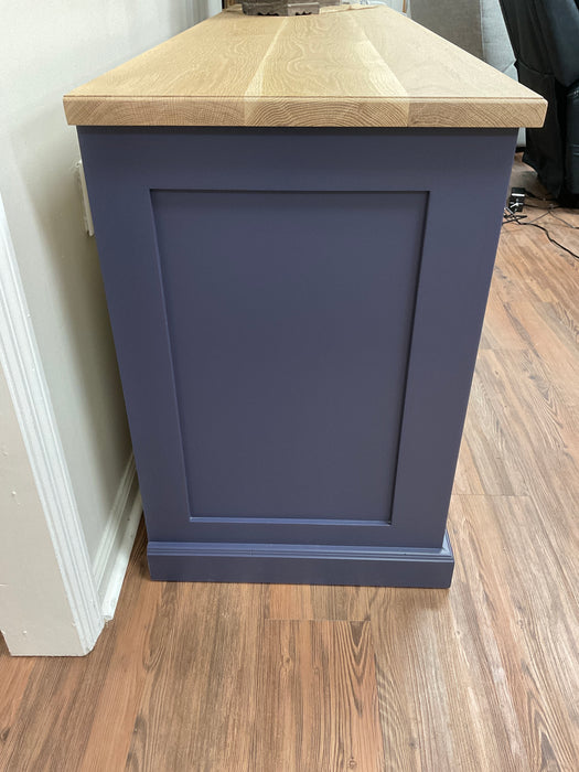 Kentwood Entertainment Stand